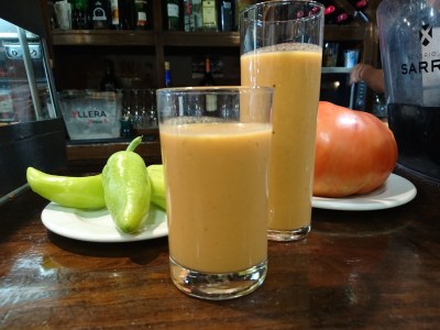 DE MESA EN MESA-GAZPACHO CASA ALBERTO DE TAPA EN TAPA