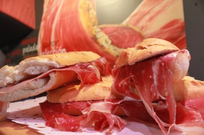 de mesa en mesa-Bocatas de Jamon de Bellota Txoko del Iberico