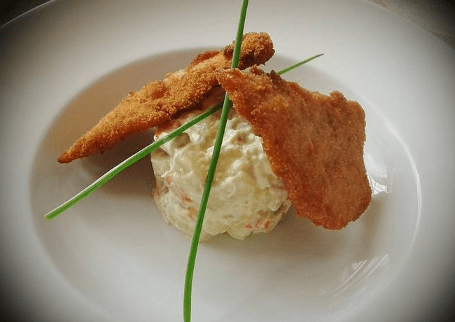 solomillo-de-cerdo-empanado-de-mesa-en-mesa-revista-gastronomica