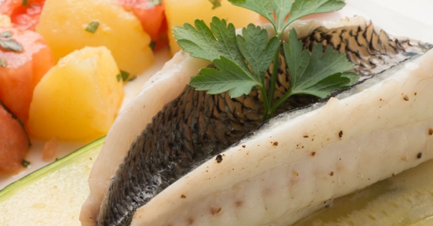 sargo al horno de mesa en mesa revista gastronomica